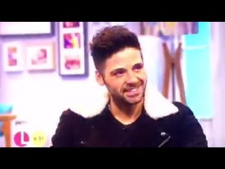 Ben haenow chatting to lorraine kelly and his performance of second hand heart from his brand new album