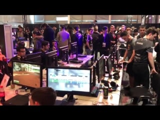 Cod #cwlparis fnatic beat elevate 3 2