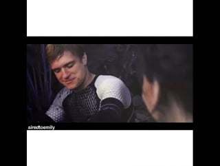 Casm vines hunger games / katniss everdeen jennifer lawrence peeta mellark josh hutcherson