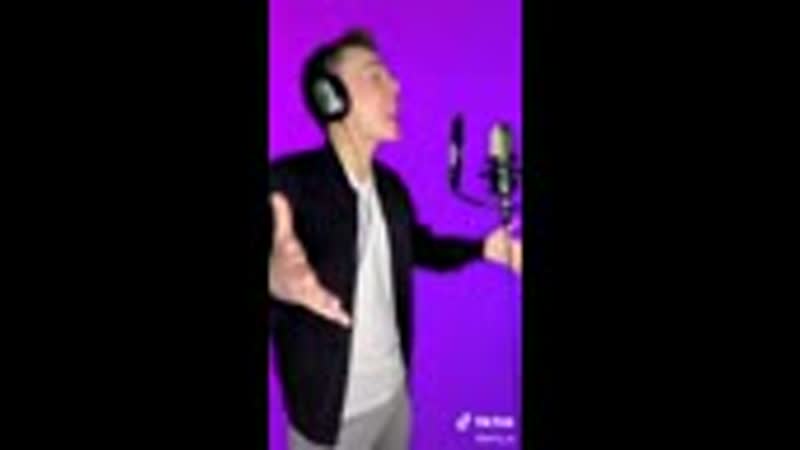 Нюхай бебру разными голосами