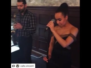Max meshkov & sylvia voice live in vincent cafe
