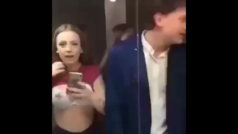 Что не сделаешь, ради того, чтобы девушки перестали делать селфи в туалетах