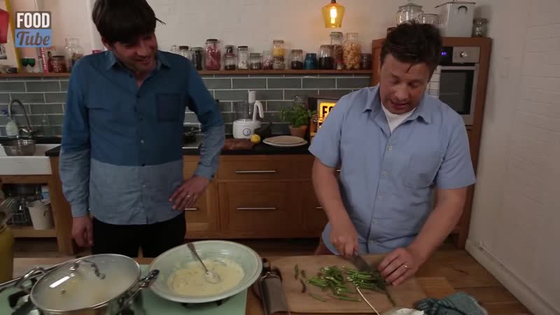 098 jamie olivers fantastic cheesy pasta with alex james from blur