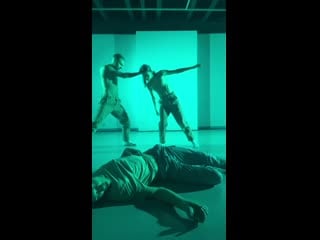 Перфоманс "body sound"