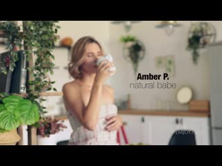 2020 10 17 amber pearl in natural babe