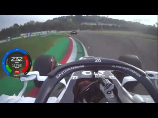 Imola 2020 kvyat overtakes 3 cars on the sc restart