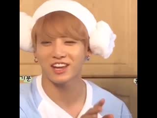 Jungkook’s little lisp comes out when hes talking comfortably or quickly and even when hes