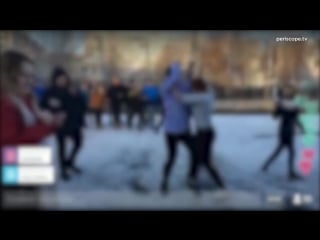 Әйелдердің есектері порнография көріп жарылып жатыр