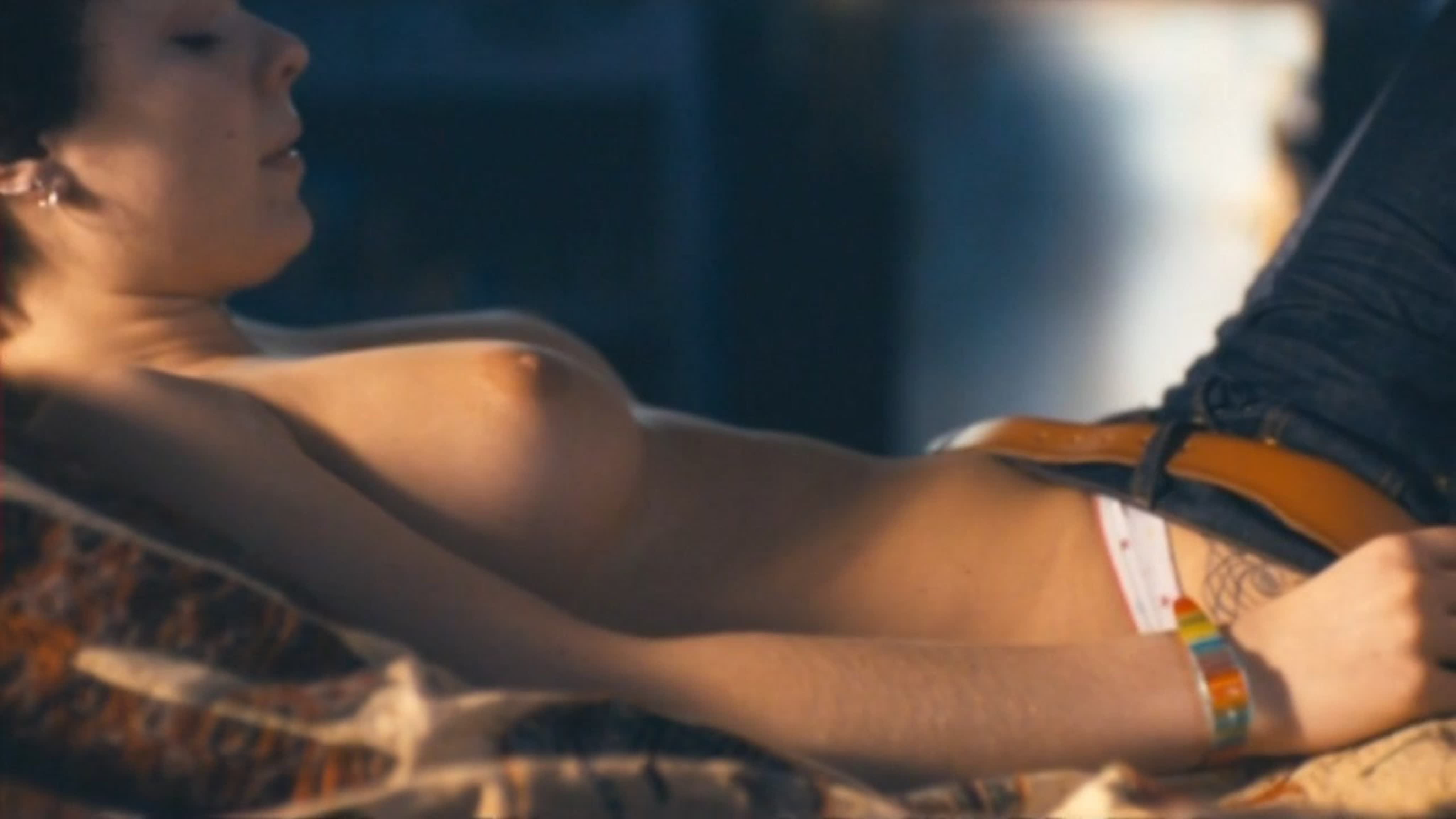 Qiziqarli erotik karikatura