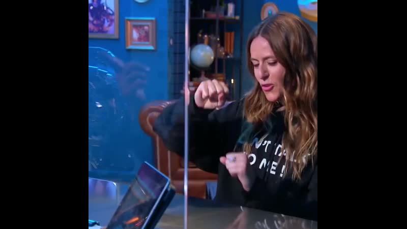 Ициар исполняет o bella ciao