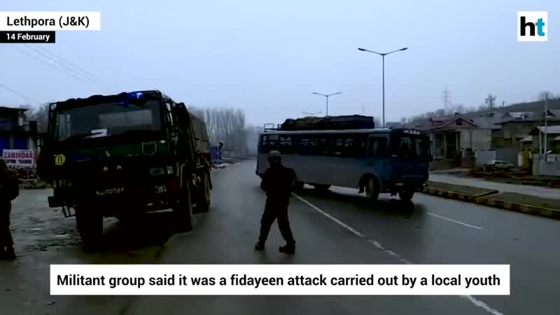 Десятки военных убиты и ранены при теракте в индии