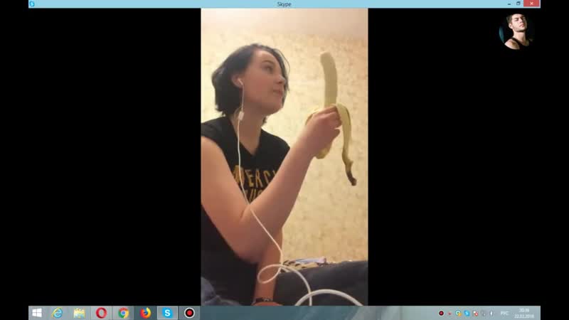 Парень разводит русских телочек на камеру