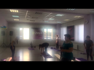 Субботняя йога солнышко в pozitive