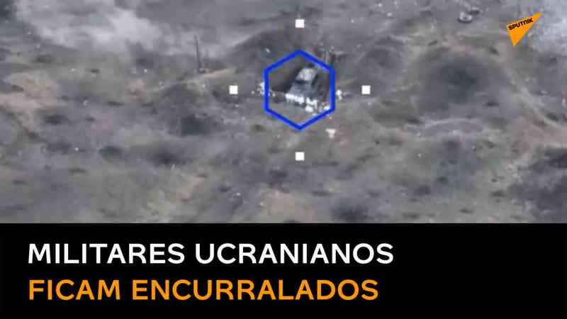 Soldados ucranianos ficam encurralados durante ataque russo