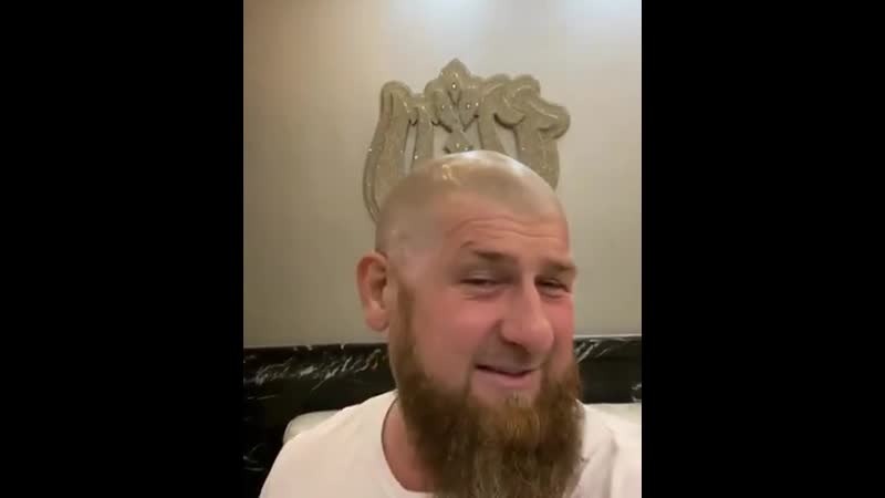 Рамзан тролит скинхедов