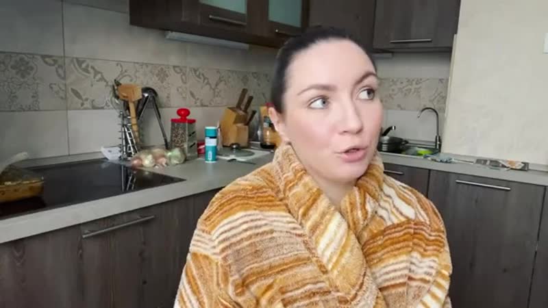 Милые семейные разборки) и мы наконец узнаем, кто в семье главный))