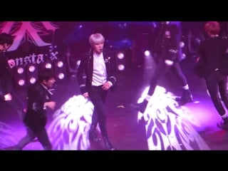 [23 07 2017][fancam] the 1st world tour beautiful in los angeles d 1 "아름다워 (beautiful) +넘사벽 (incomparable)"