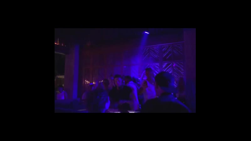 Adva (cafe del mar)