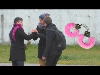 Гейские просьбы / it's ok to be gay prank