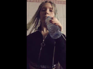 Live honey billie eilish
