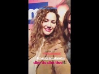 Bensu soral mavi glam presentation 12 10 17