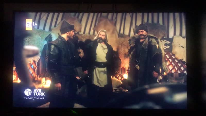 Основание осман бамсы учит правильно обниматься