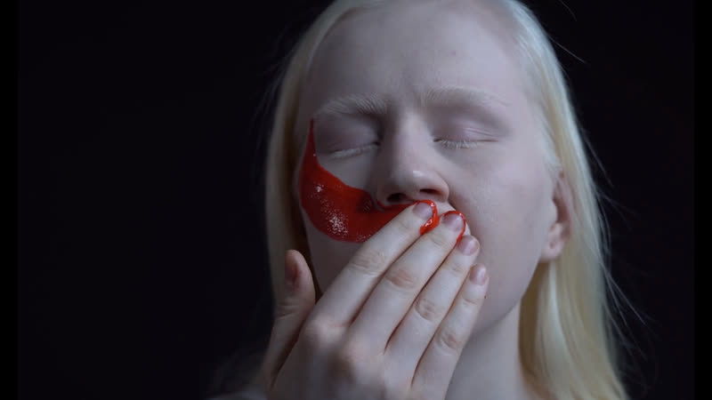 “я люблю себя и мало кто уже сможет это поменять”