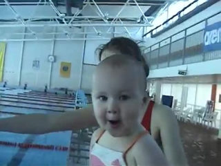 Girl Swimming (arabel 1 Year And 9 Months Senior Swimming In The Aura Centre)