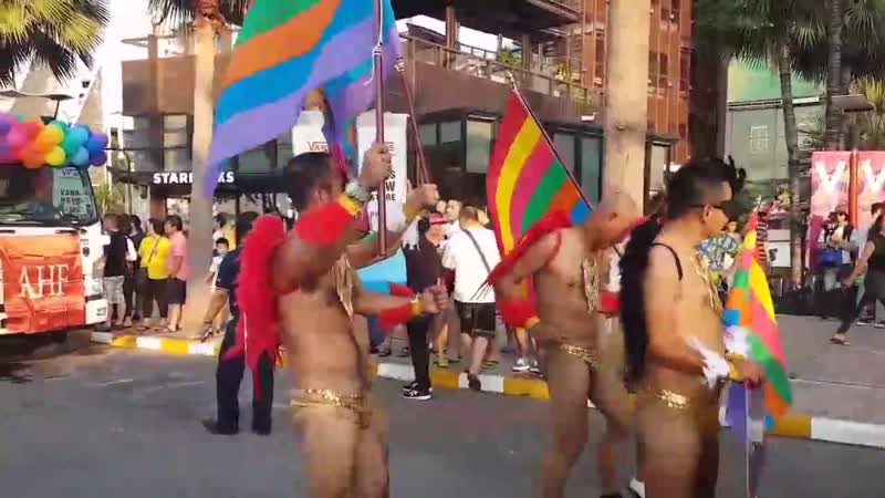 Гей парад паттайя таиланд