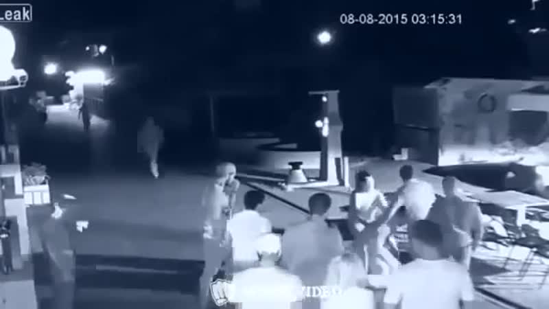 Ребята с кааза заступились за русского парня