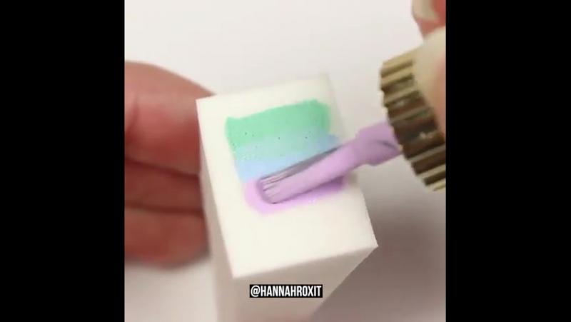 Красивый пастельный френч есть любительницы?