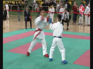 С невидимым и реальным