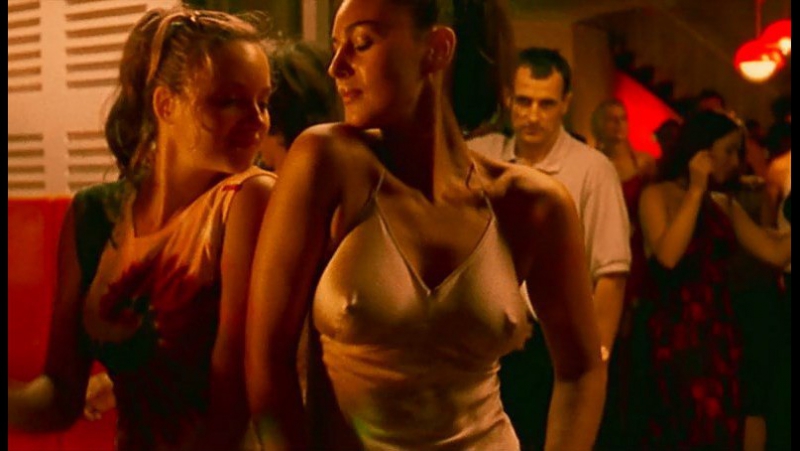 Моника беллуччи в фильме необратимость (irreversible) 2002