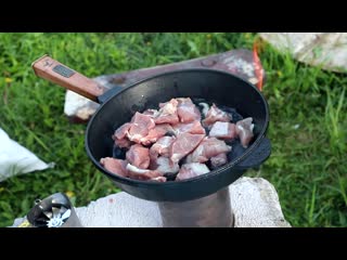 Живу на хуторе в латгалии кухня отшельника!!!! мясо с моркоой