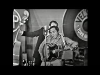 Johnny cash heartbreak hotel