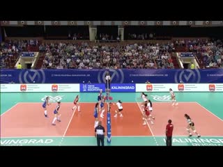 The russians also take control of the 2nd set could the mexicans rebound?