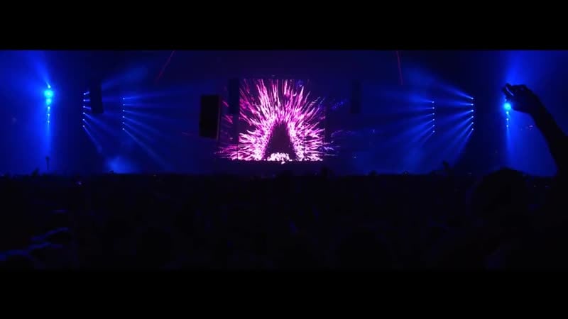 Armin van buuren feat christian burns this light between us @ the best of armin only