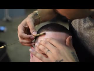 How to׃ stretched mid fade by chuka the barber