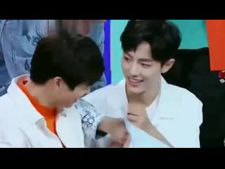 Dds feeling, smile outside but burn inside 博君一肖 一战 王肖 bjyx wangxiao ป๋อจ้าน หวังเซียว