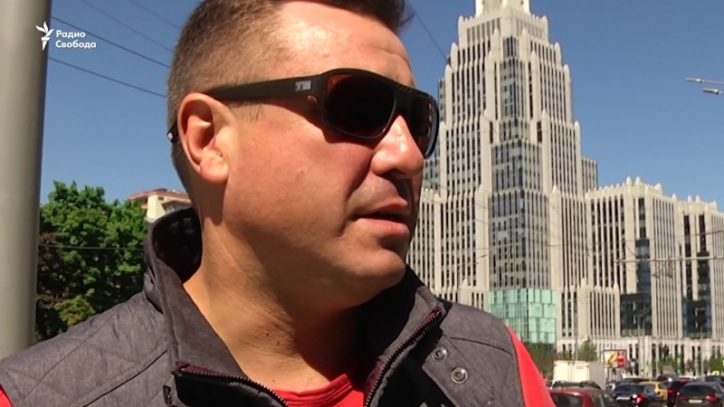 Беспокоит ли вас, что россия сейчас оказывается в изоляции от запада?