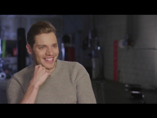 Parabatai outtakes fun moments with dominic sherwood and matthew daddario