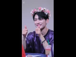 Everyone who sees this tweet is obligated to reply junhee baby even if you dont bias junh