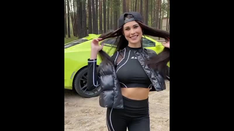 Арай подколол красотку пинчук))