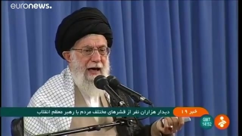 Духовный лидер ирана призвал бойкотировать америку