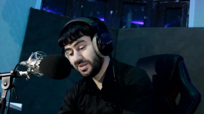 Uzeyir mehdizade 8 mart gununde ana seiri ( 2017 video )