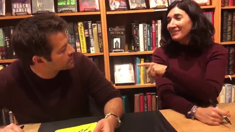 Misha and vicki are the cutest humans alive and i talked abt sweaters with them