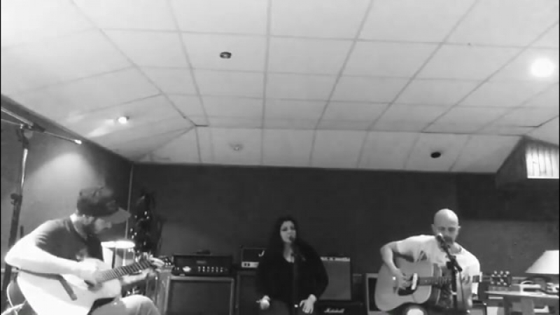 Studio porn video – #survivor #studio #bnw #rock #live #acoustic #acou париж 07 07 2017