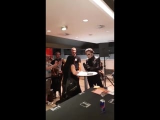 Signing session in fnac, paris, france (2)