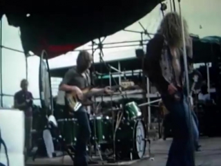 Led zeppelin immigrant song (live video)