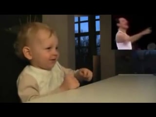 Малышу очень нравится фредди меркьюри (vhs video)